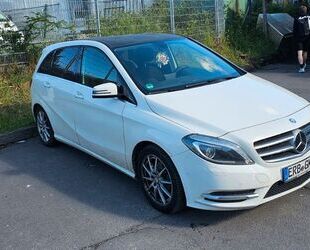 Mercedes-Benz Mercedes-Benz B 200 CDI BlueEFFICIENCY Edition 1 E Gebrauchtwagen