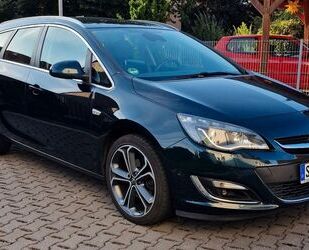 Opel Opel Astra Sports Tourer 2.0 CDTI Sport Sport AHK Gebrauchtwagen