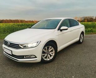 VW Volkswagen Passat 1.6 TDI Lim. Automatik *LED *Ser Gebrauchtwagen