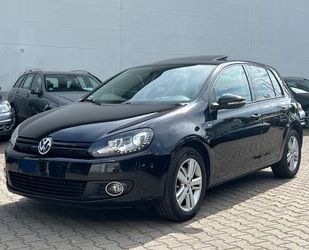 VW Volkswagen Golf VI /BI-XENON/STH/AHK/SHZ/KAMERA/MF Gebrauchtwagen