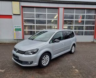 VW Volkswagen Touran 1.6 TDI Style BMT/ Navi/SHZ/AHK/ Gebrauchtwagen