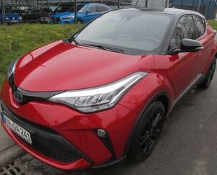 Toyota Toyota C-HR 2.0-l-VVTi Hybrid Team Deutschland Tea Gebrauchtwagen