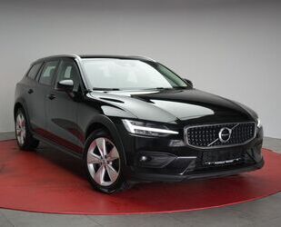 Volvo Volvo V60 Cross Country B4 D AWD Geartronic Pro Na Gebrauchtwagen