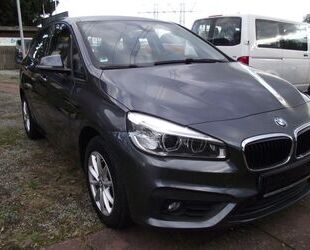 BMW BMW 218 Active Tourer Advantage Automatik Gebrauchtwagen