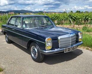 Mercedes-Benz Mercedes-Benz 230/6 Gebrauchtwagen