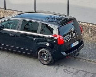 Peugeot Peugeot 5008 2.0 Business-Line HDi FAP 160 Automat Gebrauchtwagen