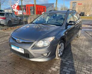 Hyundai Hyundai i30 cw FIFA WM Edition AHK Klima Bluetooth Gebrauchtwagen