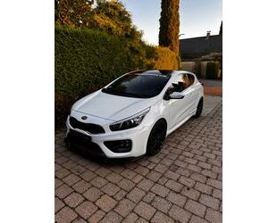 Kia Kia Ceed GT Typ JD 1.6L 204ps Gebrauchtwagen