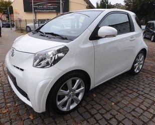 Toyota Toyota IQ+ 1.0 *AUT.*KLIMAAUT.*SMART-KEY*SPORT* Gebrauchtwagen