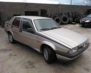 Alfa Romeo Alfa Romeo Alfa 75 2,0 T.S. (S) Gebrauchtwagen