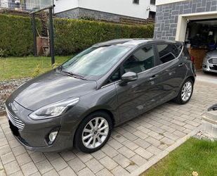 Ford Ford Fiesta Titanium Automatik Winterpaket Tempoma Gebrauchtwagen