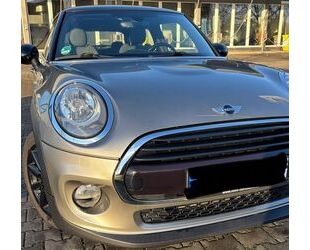 Mini MINI Cooper Pepper Navi Shzg Pano-D Gebrauchtwagen