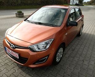 Hyundai Hyundai i20 1.4 CRDI Trend Klima, 6-Gang, 1. Hand Gebrauchtwagen