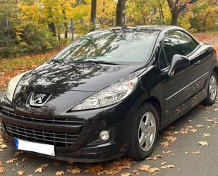 Peugeot Peugeot 207 CC Platinum Elektr. Verdeck Top Zustan Gebrauchtwagen