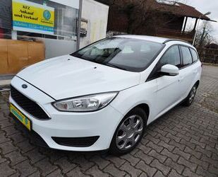 Ford Ford Focus Turnier 1.5 Tdci Trend pdc Ahk Shz 1Ha Gebrauchtwagen