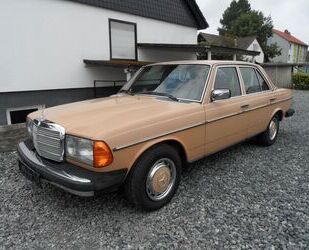 Mercedes-Benz Mercedes-Benz W123, 280 E, erst 132.000 KM, H-Kenn Gebrauchtwagen