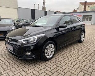 Hyundai Hyundai i20 1.Hand+67TKM+R.Kam+SHZ+Bhz.Lenkrad+Nav Gebrauchtwagen