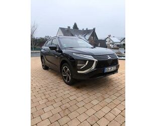 Mitsubishi Mitsubishi Eclipse Cross 2.4 PLUG-IN HYBRID 4WD Ba Gebrauchtwagen