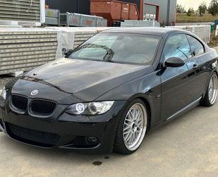 BMW BMW Coupe 335i *Xenon *Schalter *Navi *SH *PDC Gebrauchtwagen