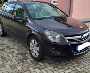 Opel Opel Astra H 2009, 1.6L, 115PS, Schwarz, Winterrei Gebrauchtwagen