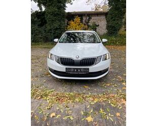 Skoda Skoda Octavia 2.0 TDI Ambition Combi Ambition Gebrauchtwagen