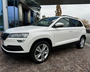 Skoda Skoda Karoq Style 1.6 TDI 85KW NAVI LED PAORAMADAC Gebrauchtwagen