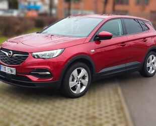 Opel Opel Grandland 1.6 Hybrid AHK LED Allwetter Standh Gebrauchtwagen