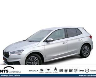 Skoda Skoda Fabia 1.0 TSI DSG Tour 110PS Navi, Lane-Assi Gebrauchtwagen