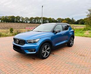 Volvo Volvo XC40 B4 *R Design* Gebrauchtwagen