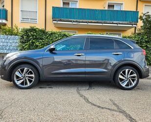 Kia Kia Niro 1.6 GDI Hybrid Spirit Leder Navi Spurassi Gebrauchtwagen