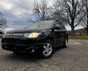 Mitsubishi Mitsubishi Outlander 2.2 DI-D Instyle ClearTec 4WD Gebrauchtwagen