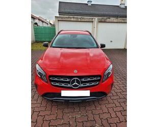 Mercedes-Benz Mercedes-Benz GLA 200 URBAN,Navi,Spur,SHZ,PDC,Nigh Gebrauchtwagen