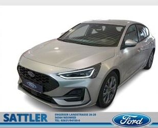 Ford Ford Focus ST-LineX 1.0 Bi-LED Navi12,3 Kamera Paa Gebrauchtwagen