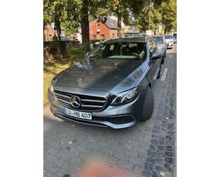 Mercedes-Benz Mercedes-Benz E 220 d T Autom. - Gebrauchtwagen