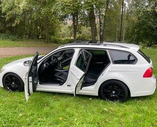 BMW BMW 318d Touring - LCI, M Paket , AHK Gebrauchtwagen