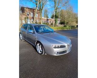 Alfa Romeo Alfa Romeo Alfa 159 2.4 JTDM 20V Ti Gebrauchtwagen