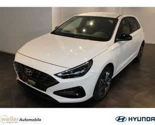 Hyundai Hyundai i30 Sondermodell Connect & Go DCT Gebrauchtwagen