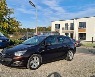 Opel Opel Astra J Sports Tourer Active -KLIMA*SHZ*NAVI* Gebrauchtwagen