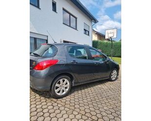 Peugeot Peugeot 308 Platinum 120 VTi Platinum Gebrauchtwagen