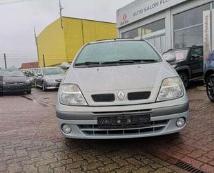 Renault Renault Scenic 1,6 Ltr. *Teilleder*Klima*TÜV + AU Gebrauchtwagen