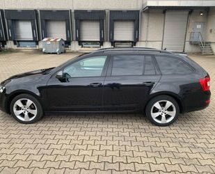 Skoda Skoda Octavia 2.0 TDI DSG Combi, AHK Gebrauchtwagen