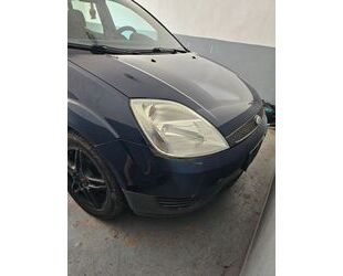 Ford Ford Fiesta 1,4 TDCi Viva Viva Gebrauchtwagen