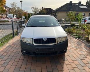 Skoda Skoda Fabia Combi 1.4 16V 74 kW Ambiente Ambiente Gebrauchtwagen