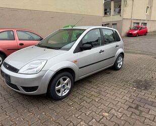 Ford Ford Fiesta Viva X, 123000 km, Tüv neu, neue Reife Gebrauchtwagen