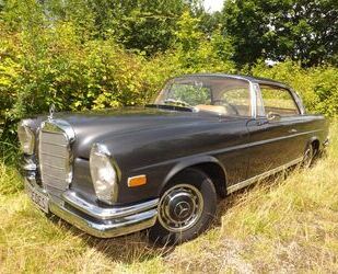 Mercedes-Benz Mercedes-Benz 220 SE Coupé, sehr schön und sehr gü Gebrauchtwagen