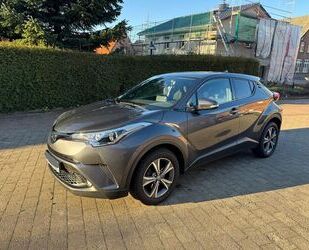 Toyota Toyota C-HR 1.2-l-Turbo Team Deutschland Team Deut Gebrauchtwagen