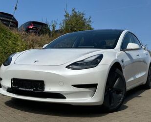 Tesla Tesla Model 3 Plus 53 kWh *A.pilot Pr.Int. AHK 225 Gebrauchtwagen