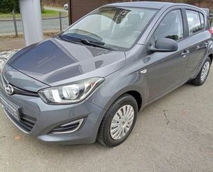 Hyundai Hyundai i20 Classic 1.2 KLIMA Sitzheizung 8-fach b Gebrauchtwagen