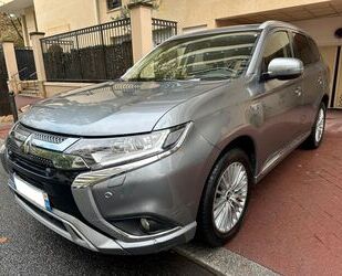 Mitsubishi Mitsubishi OUTLANDER PHEV TWIN MOTOR BUSINESS 4WD Gebrauchtwagen