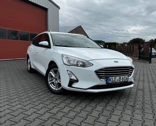 Ford Ford Focus Turnier 1,0 EcoBoost Cool & Connect Gebrauchtwagen